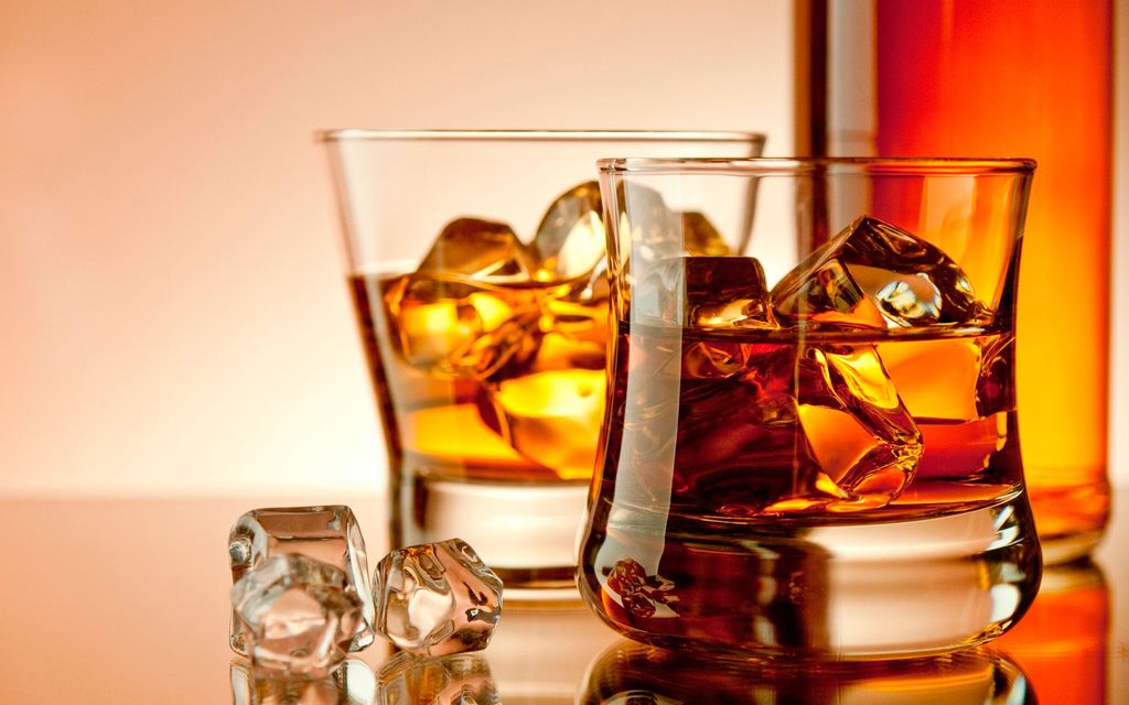 Алкоголь повышает или понижает давление можно ли его пить при высоком АД